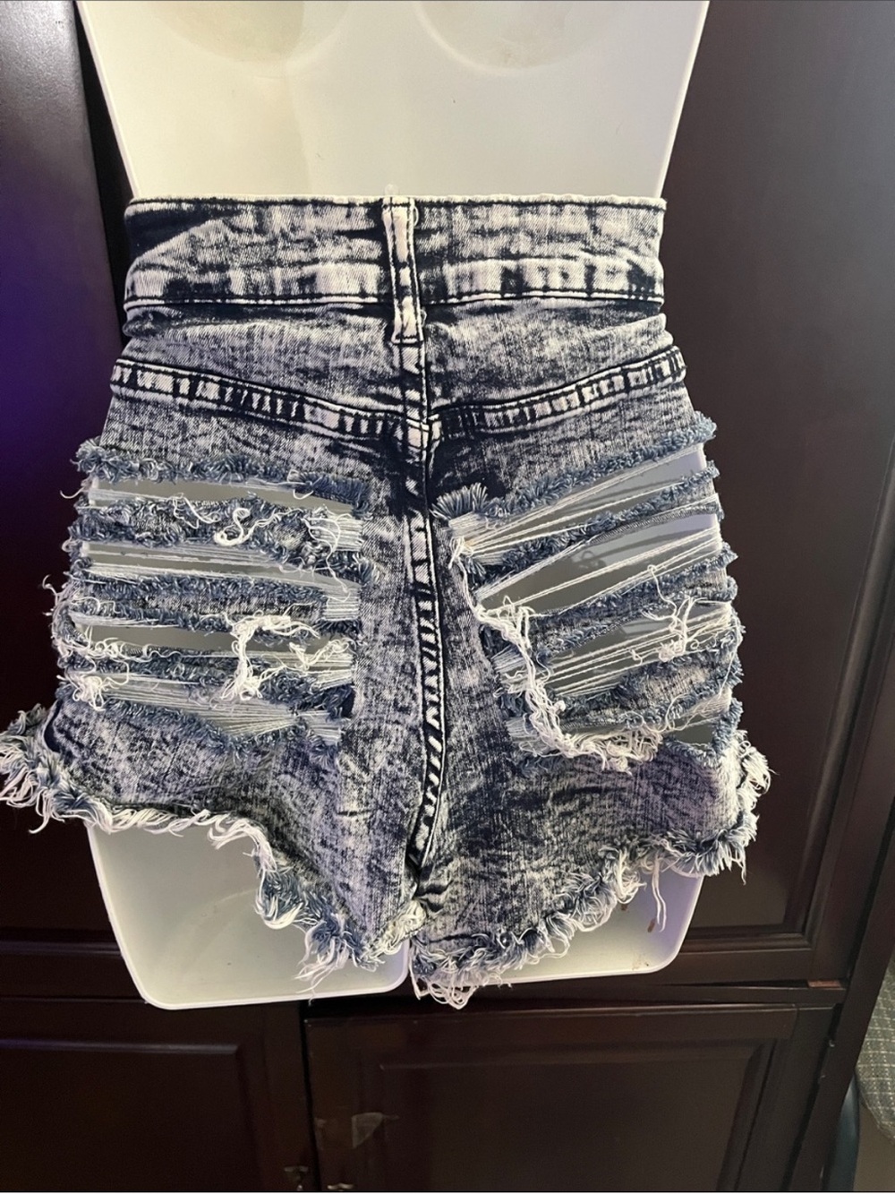 Source Unknown Black & White Distressed High-Waist Jean Shorts - Picture 3 of 4